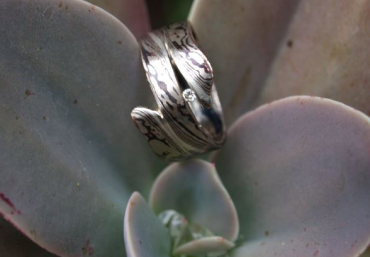 Mokume-gane ring met diamand.JPG