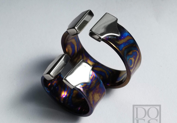 Titanium-damascus-weddingrings with whitegold.jpg