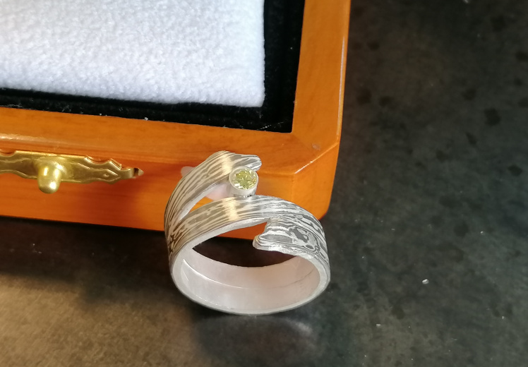 Gedenkring-labgrown-diamant.jpg