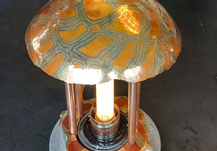 Mokume-gane-tafellamp.jpg