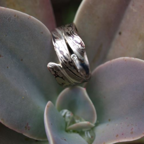 Mokume-gane ring met diamand.JPG
