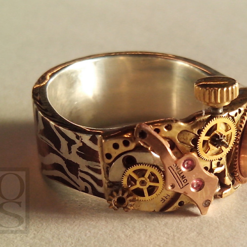 Bigbang-ring.jpg