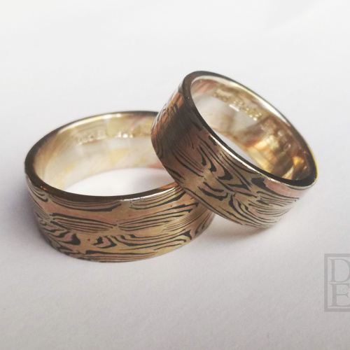 Weddingrings-Doesdesign.jpg