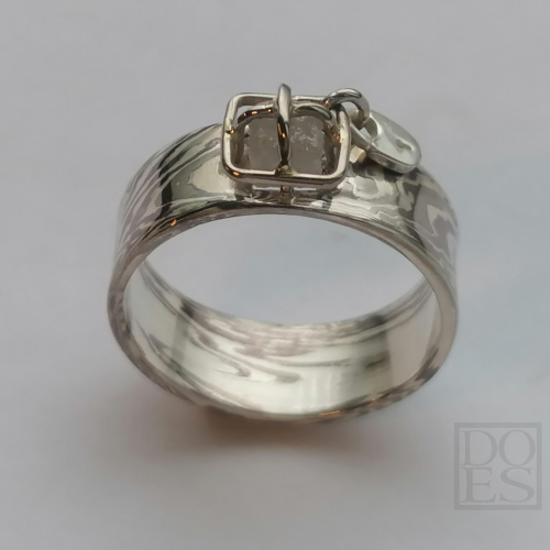 Mokume-gane-ring-met-ruwe-diamant.jpg