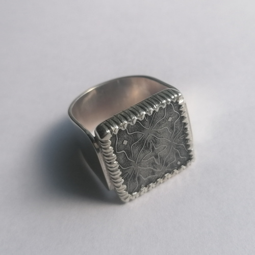 Damaststalen ring-Stamp.jpg
